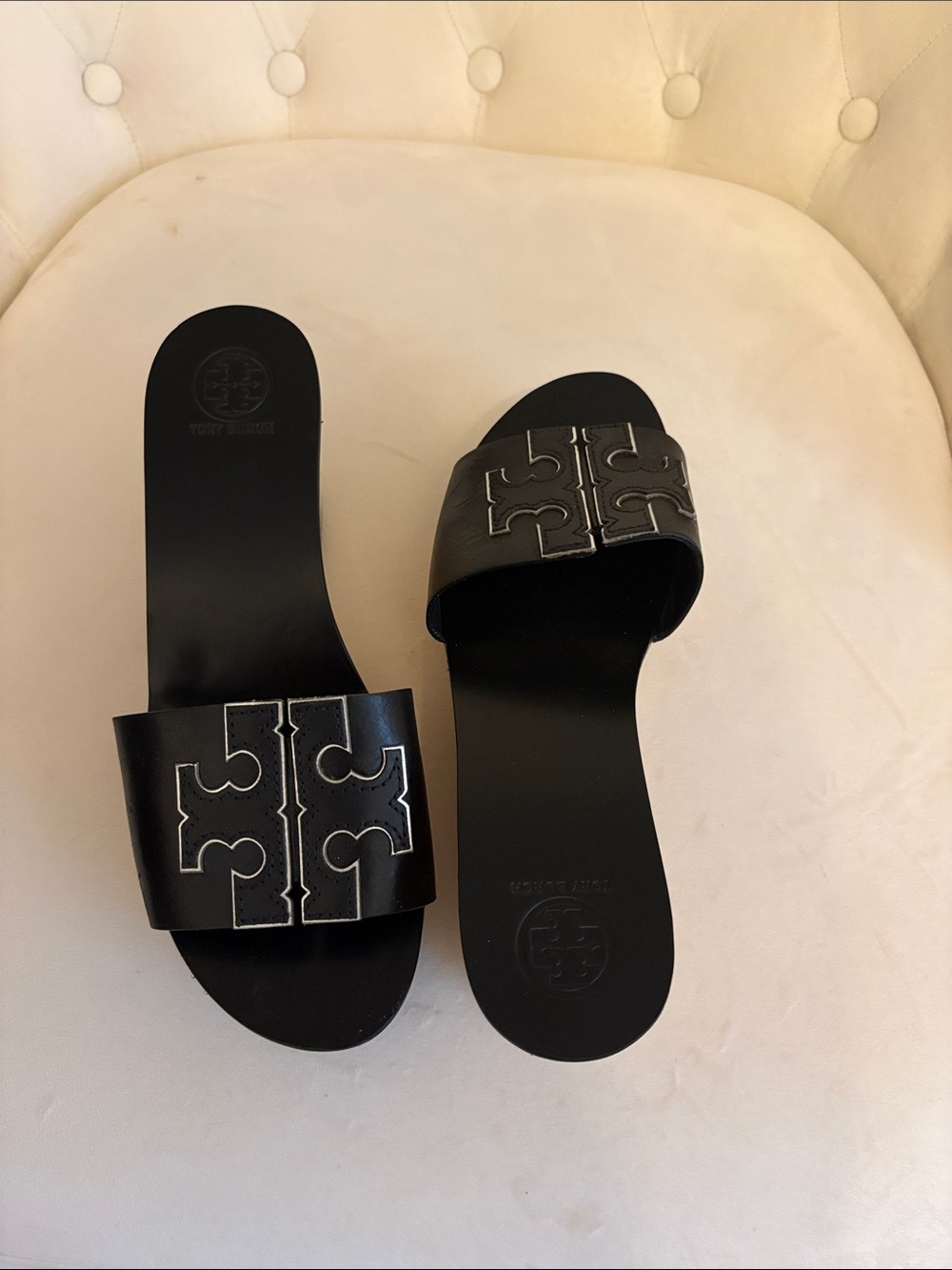 Tory Burch Black Leather Logo Platform Mules - Picture 4 of 8